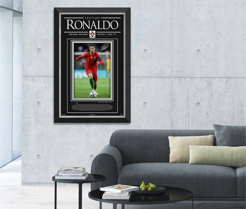 Cristiano Ronaldo Facsimile Signed Autographed Portugal - Archival Etched Glass ™ 3D-Shadowbox Museum Frame