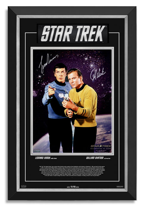 William Shatner Leonard Nimoy Facsimile Signed Autographed Star Trek - Archival Etched Glass ™ 3D-Shadowbox Museum Frame